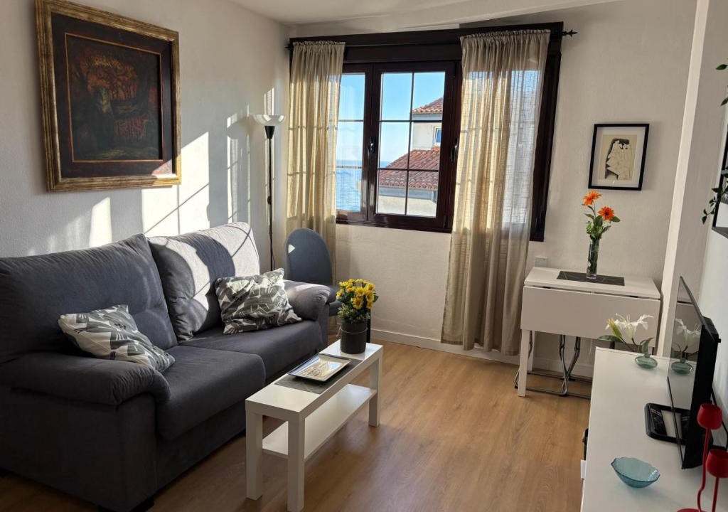 Lastres Apartment | R2R - Apartamento con vistas en Lastres - 14A11