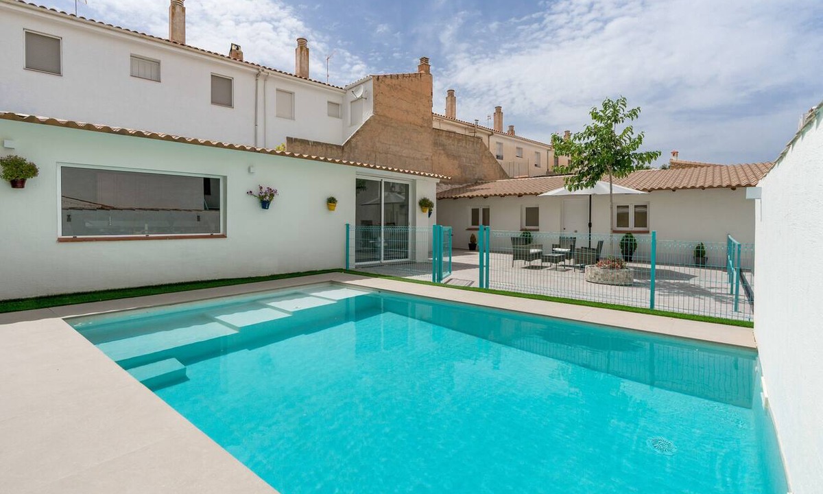 Puebla de Don Fadrique Apartment | Raízes 22 - 2 Apartment with Shared Pool, Wi-Fi, and Air Conditioning