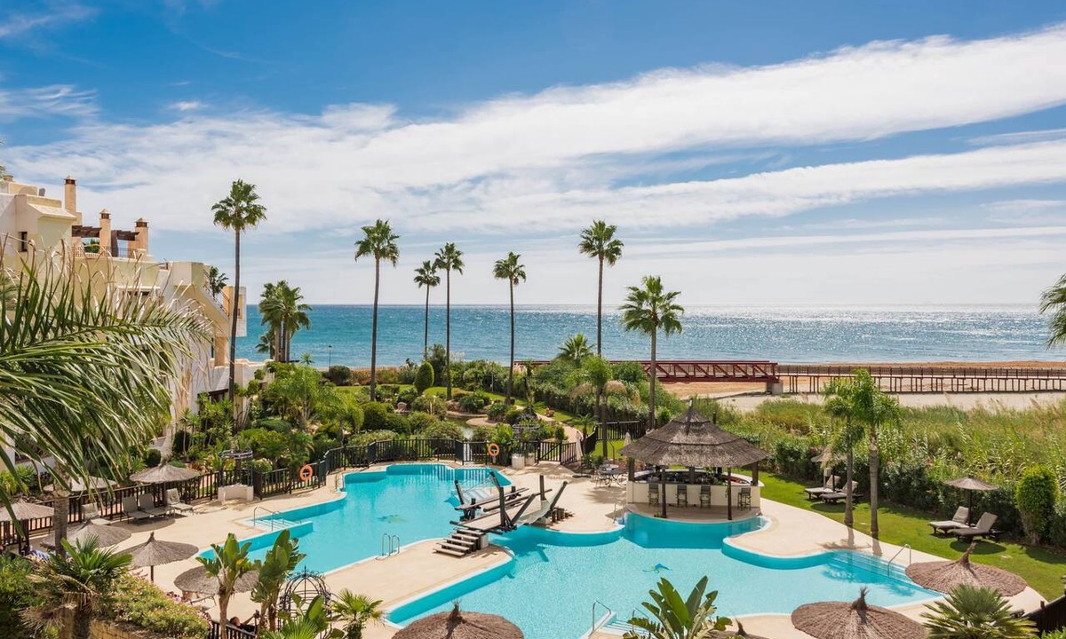 New Golden Mile Apartment | RDR303 - Frontline luxury 10 mins from Puerto Banús