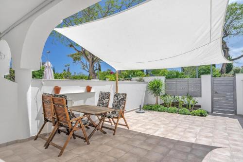 Urbanizacion Hacienda las Chapas House | Relaxing Home in Resort Marbella