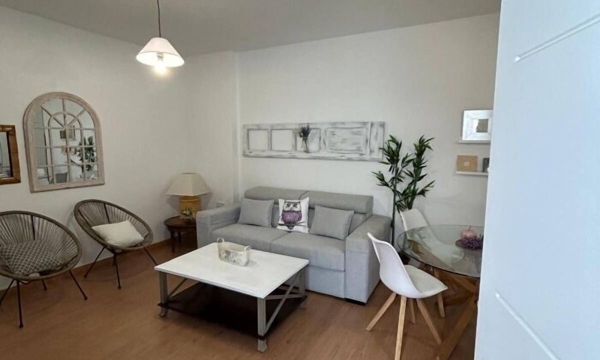 Santa Marina Apartment | Rental unit in Córdoba · 1 bedroom · 3 beds · 1 bath