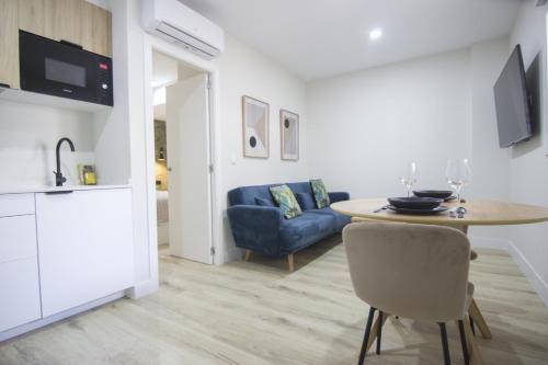 Sur Apartment | RentalSevilla Avenida de la Borbolla I