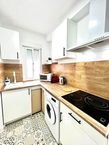 Santa Marina Apartment | Residencial El Muro - Free Parking