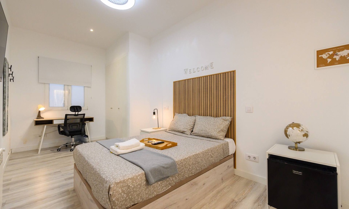Centro Bed & Breakfast | Rome: room with comfort and shared areas Gran Via-Madrid