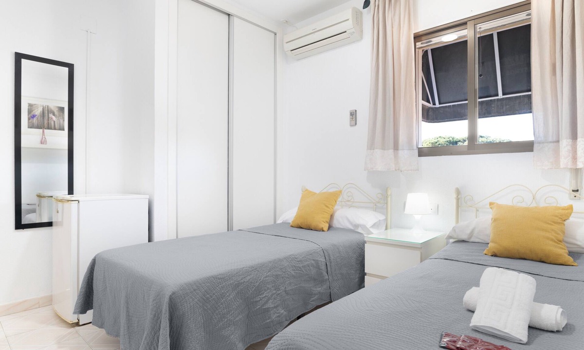 Barrio Nuevo Apartment | Room '105' with Wi-Fi and Air Conditioning
