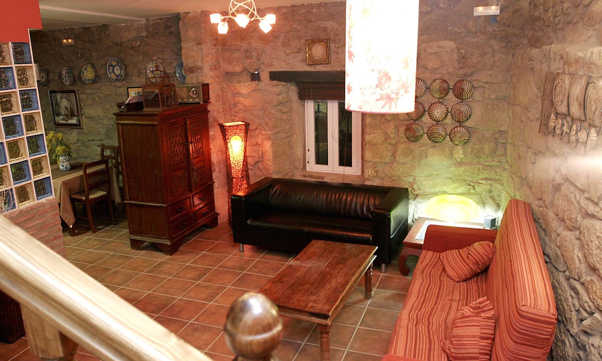 Jarilla Cottage | Rural house and 2 rural apartments with swimming pool, solarium, barbecue TR-CC-00313