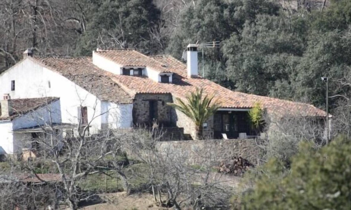 Aracena Cottage | Rural house (full rental) Finca El Tornero for 6/7 people, ideal families