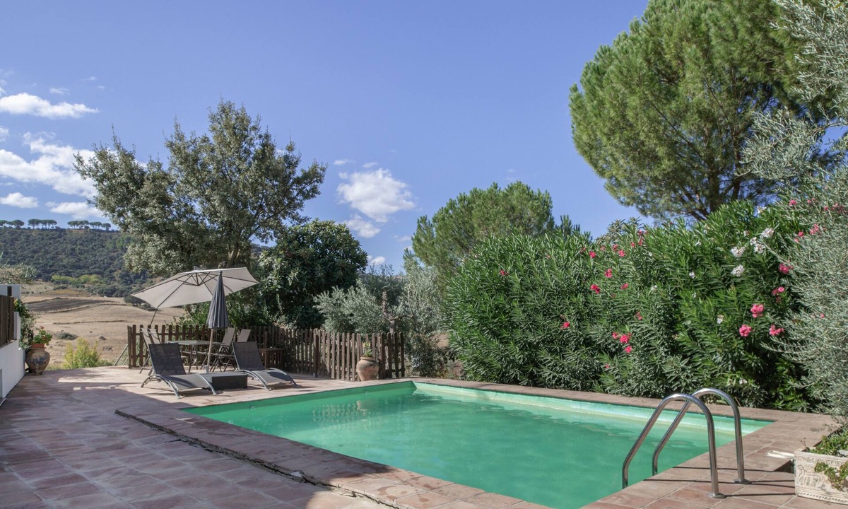 Ronda House | Rural House 'Las Mimosas Ronda' with Mountain Views, Wi-Fi, and Air Conditioning