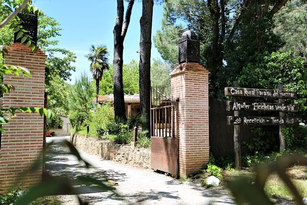 Cazalla De La Sierra Cabin | Rural house (rental) Paraíso del Huéznar for 8 people