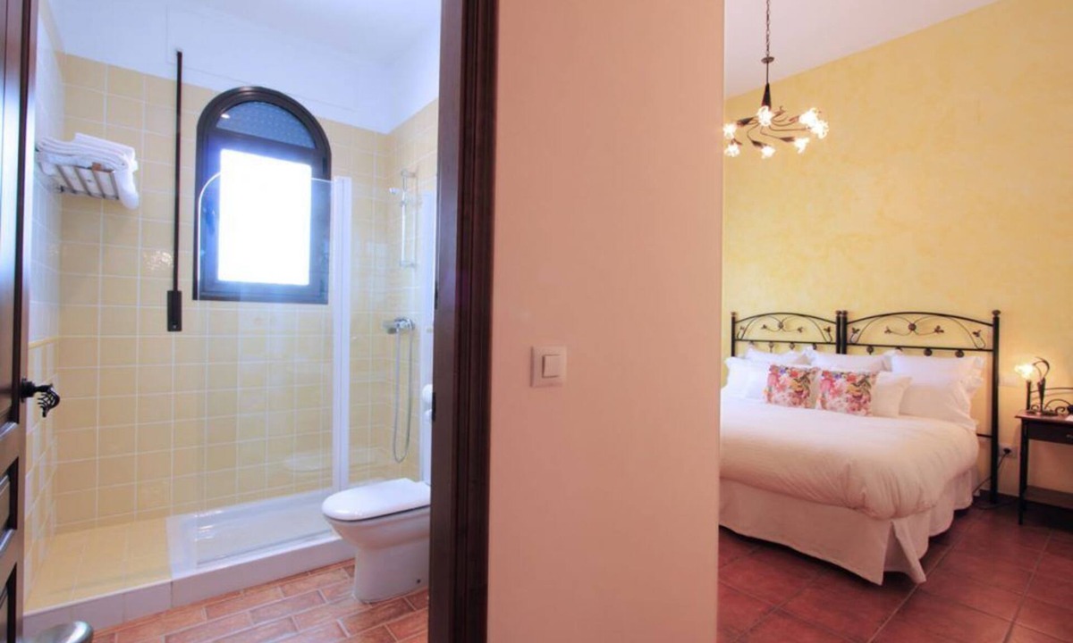 Priego de Cordoba Cottage | Rural lodging in the heart of the Subbética Cordobesa mountains Hojiblanca room