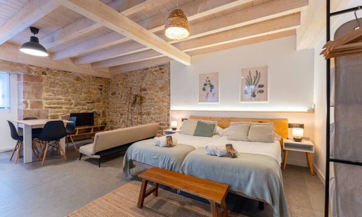 Villafufre Apartment | Sandoñana Palace | by Urban Hosting suite 5