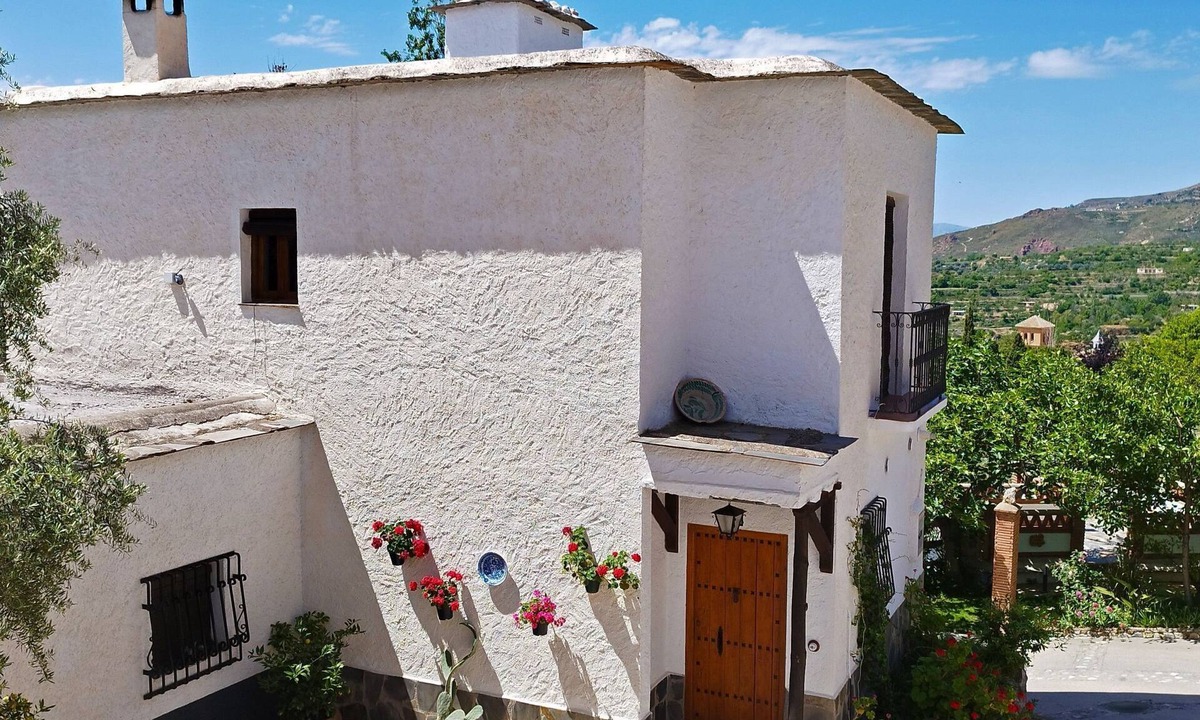 Nechite House | Schönes Haus in Anlage mit Schwimmbad by Interhome