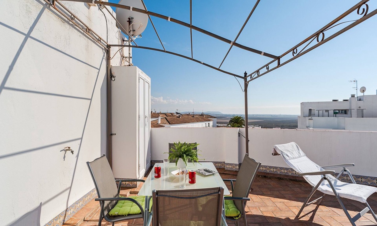 Conil de la Frontera City Center Apartment | Shared Terrace with Breathtaking Views - Apartment Sebastian 2 Alto