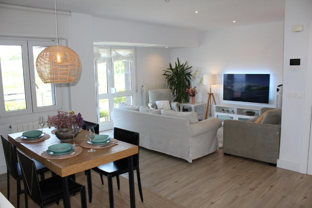 Sopelana Apartment | Sopela Near Bilbao with Sea Views