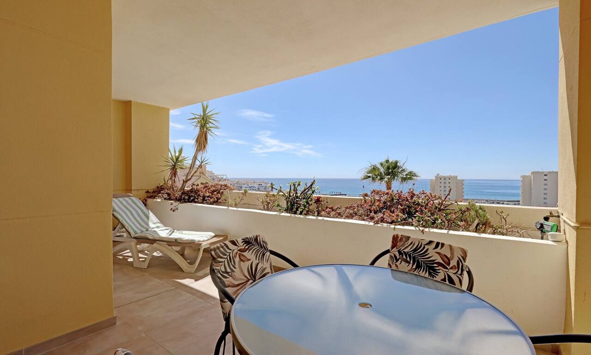 Estepona Apartment | Spacious Holiday Apartment 'Puerto Alto' with Sea Views, Shared Pool & Wi-Fi