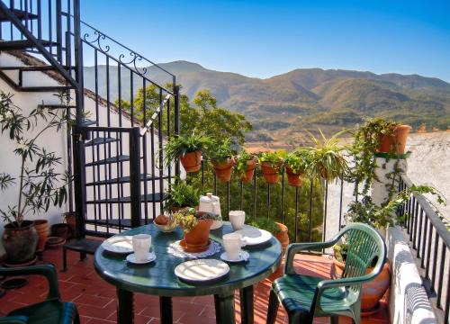 Hornos House | Spacious House in Hornos with Mountain View