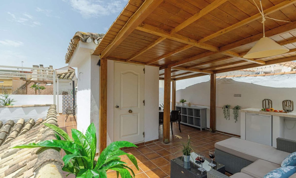 San Felipe Neri Apartment | Stay U-nique Apartment Ollerias