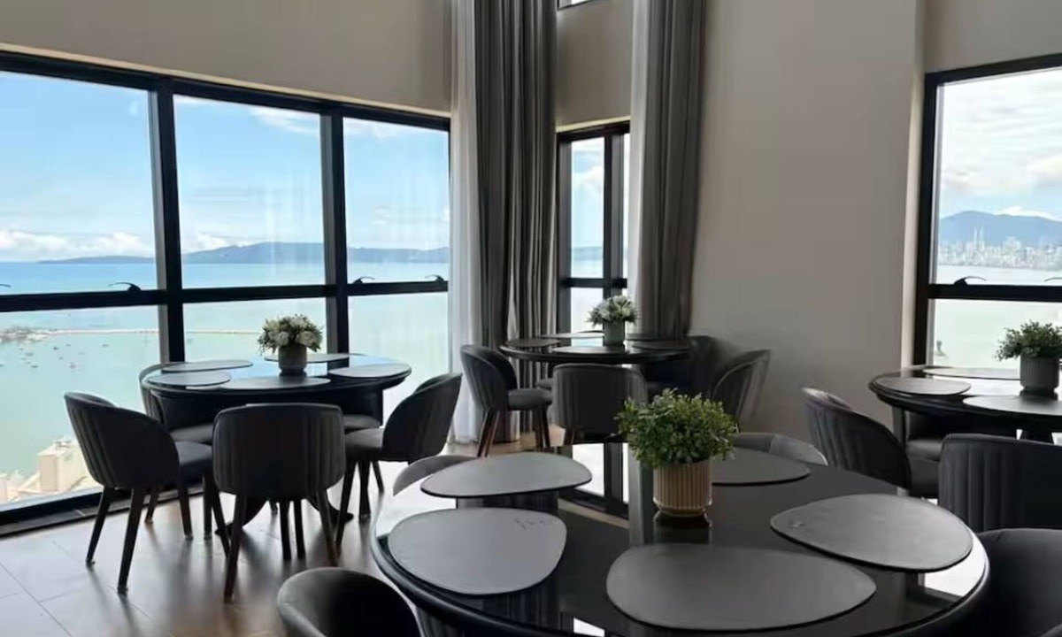 Centro Apartment | Studio apartment with ocean view for up to 3 people in Itapema.