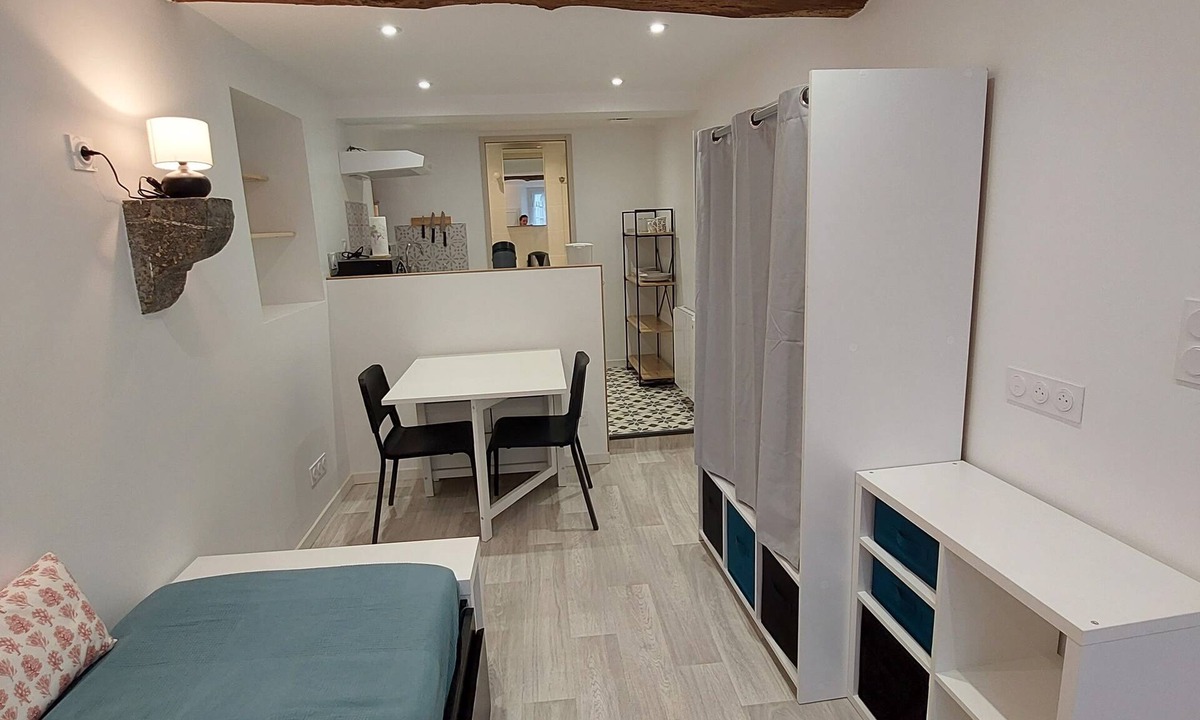 Hasparren Apartment | Studio downtown Hasparren