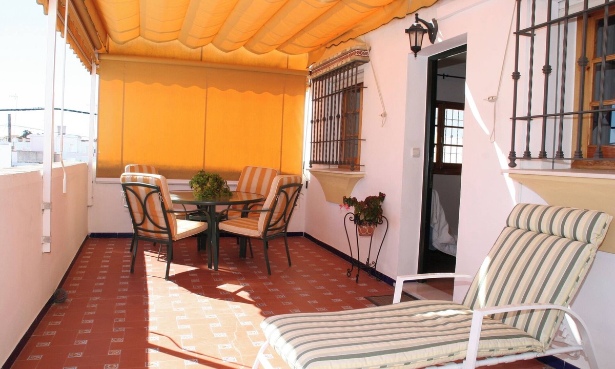 Chipiona Apartment | Studio Sleeps 4 with Terrace