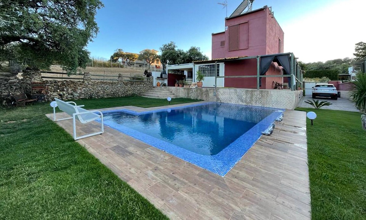 El Castillo de las Guardas House | Stunning home in El Castillo de las Gua