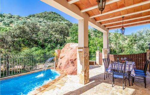 Rute House | Stunning Home In Rute