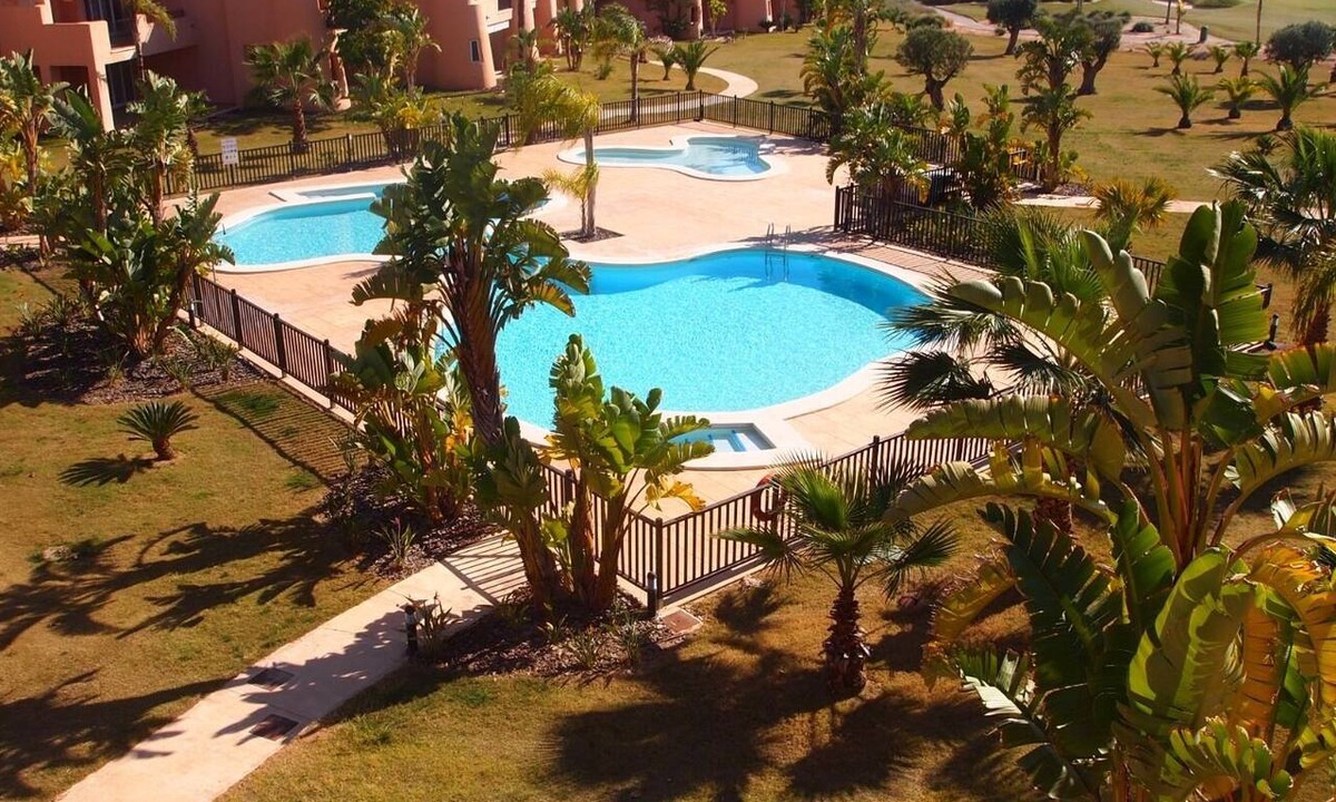 Torre-Pacheco Apartment | Stunning Top Floor 3 Bed Apartment with Sunny Terrace & Pool View