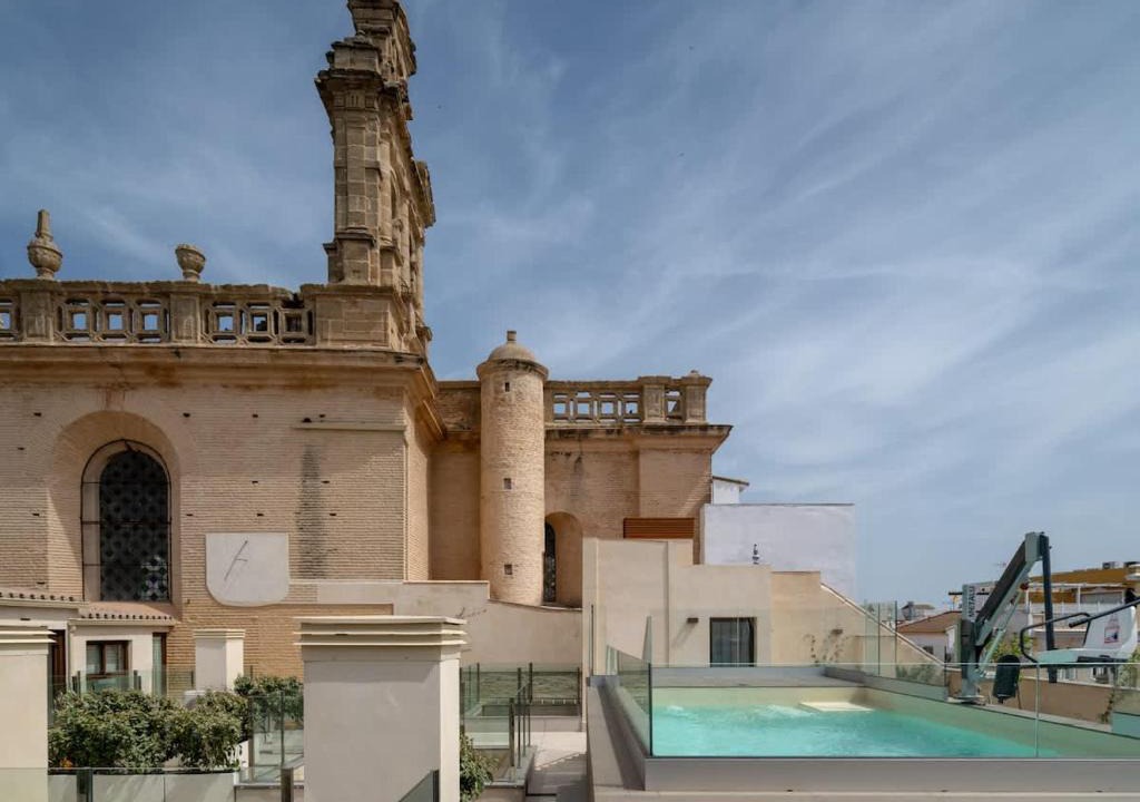 Feria Apartment | Stylish Calm Retreat - Pool - Feria Alameda Area