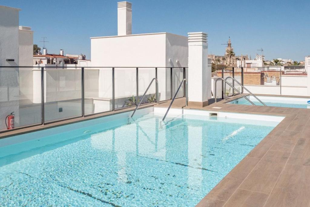 Triana Apartment | Stylish with pool - Triana