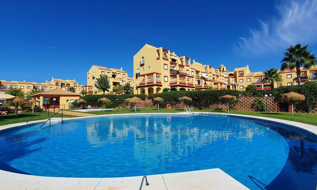 Costa Esuri House | Sun and Moon — Your Perfect Getaway in Southern Spain Near Portugal