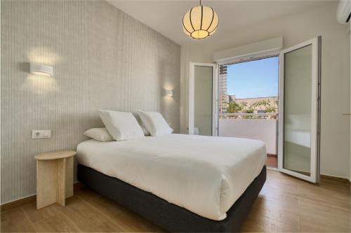 San Roque Apartment | SUNN Apartments Amador de los Ríos, by Homing U