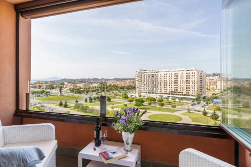 Hacienda Bizcochero Apartment | Teatinos Sky Garden I