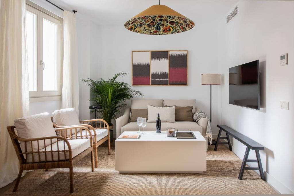 Alfalfa Apartment | Tetuán 15 Boutique Apartments by Hommyhome