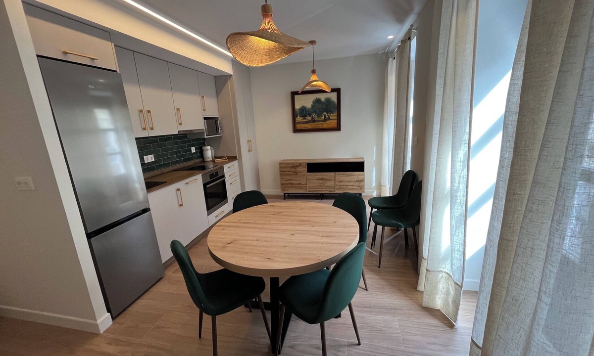 Jaen Apartment | The balconies of the Carrera