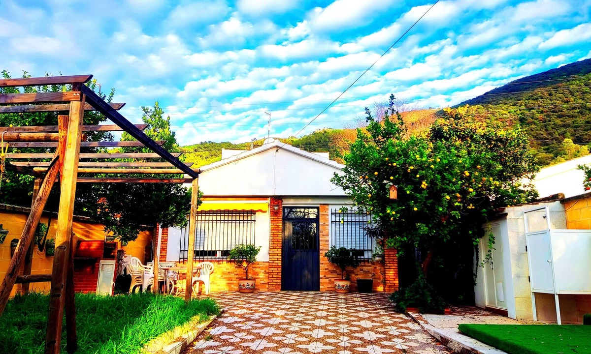 El Bosque Cottage | The Naturalist's House