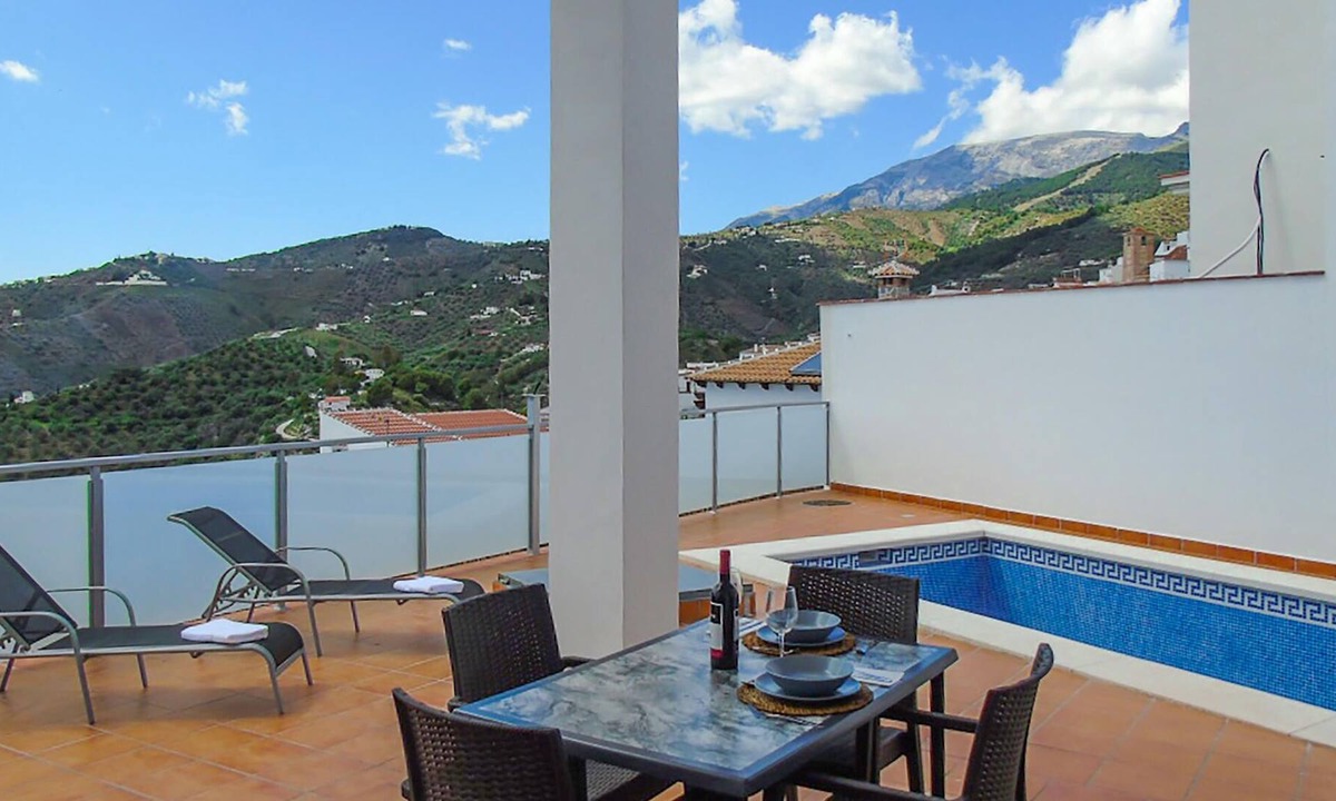 Canillas de Albaida House | This beautiful and modern vacation home is located in Canillas de Albaida.
