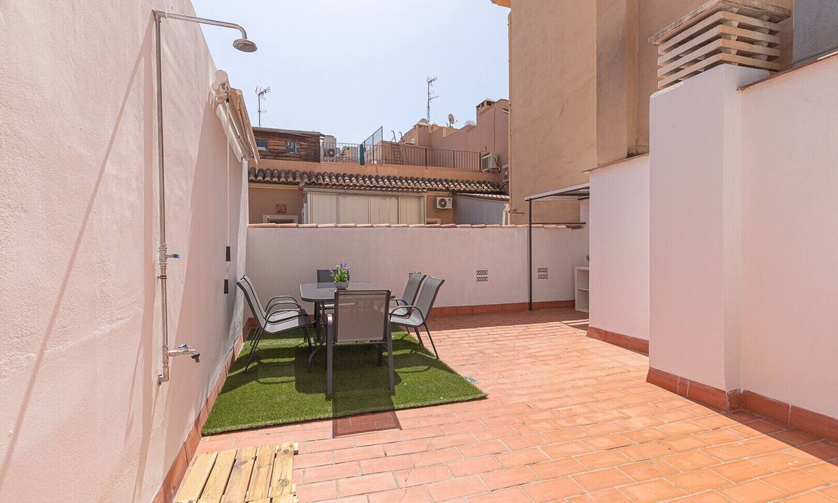 Malaga Historic Centre Apartment | Thyssen Penthouse with terrace 3C