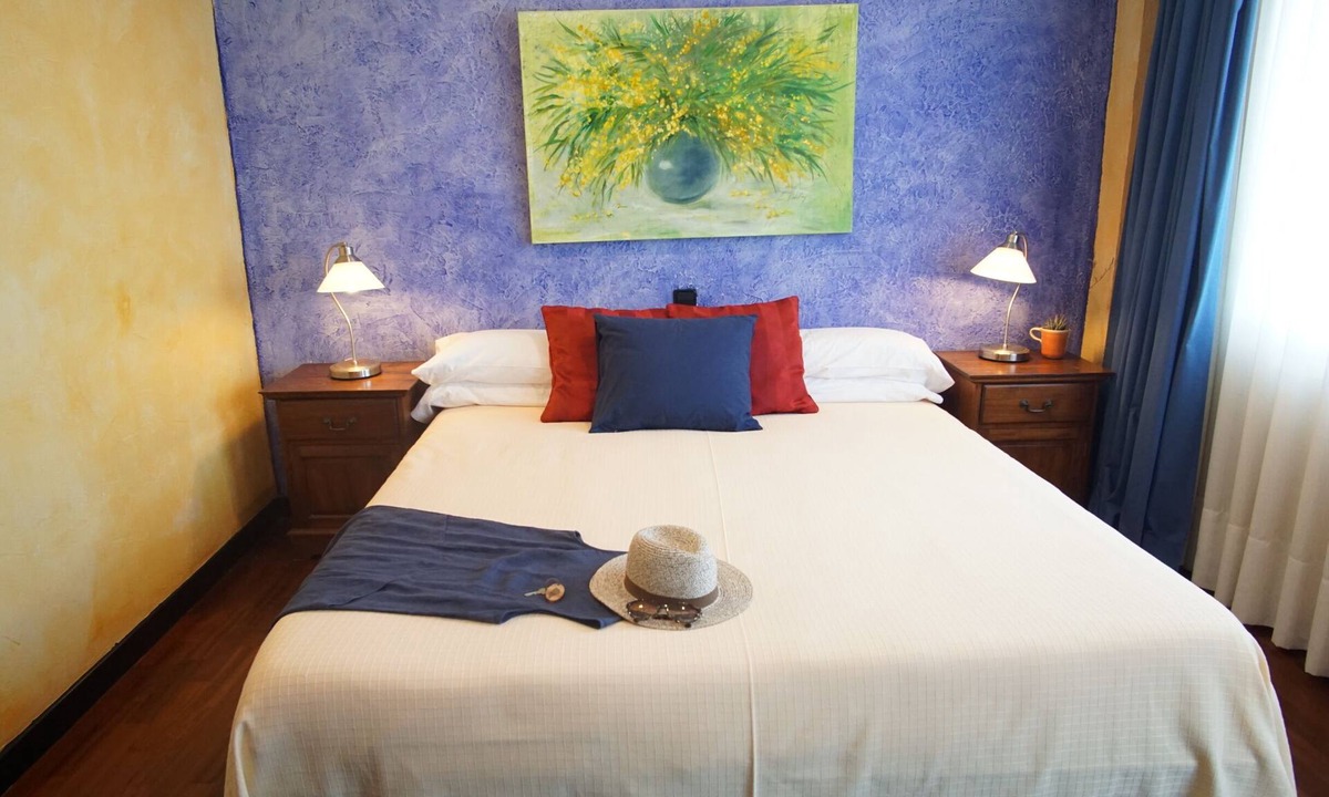 Garrucha Hotel | Tikar