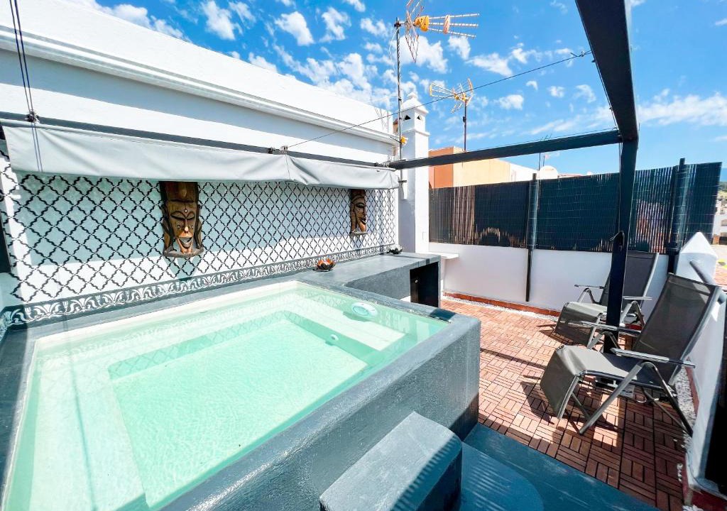 Estepona House | Townhouse with Arabic pool and close to the beach in Estepona