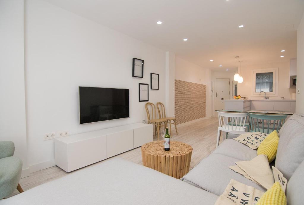 Beiro Apartment | tuGuest Station Apartment