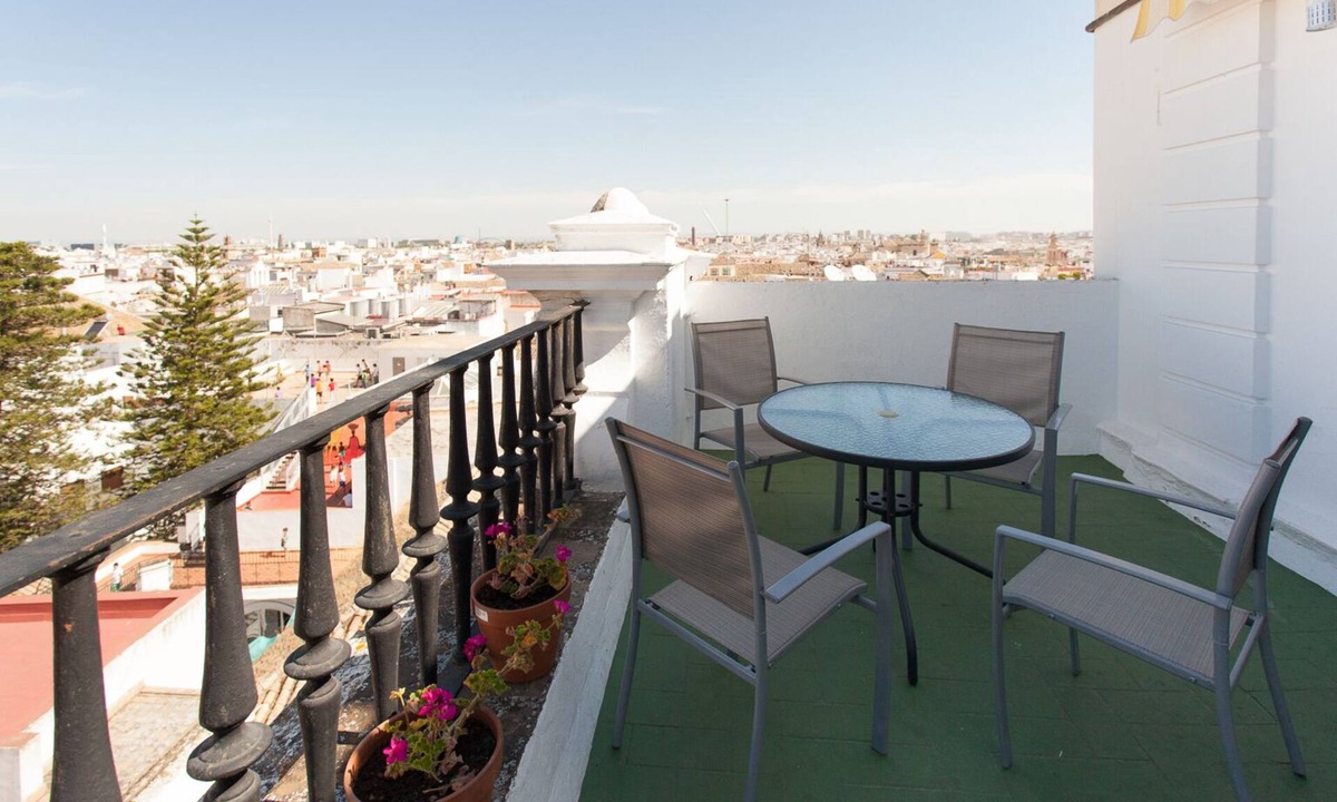 Alameda Apartment | Two bedroom penthouse Laraña I