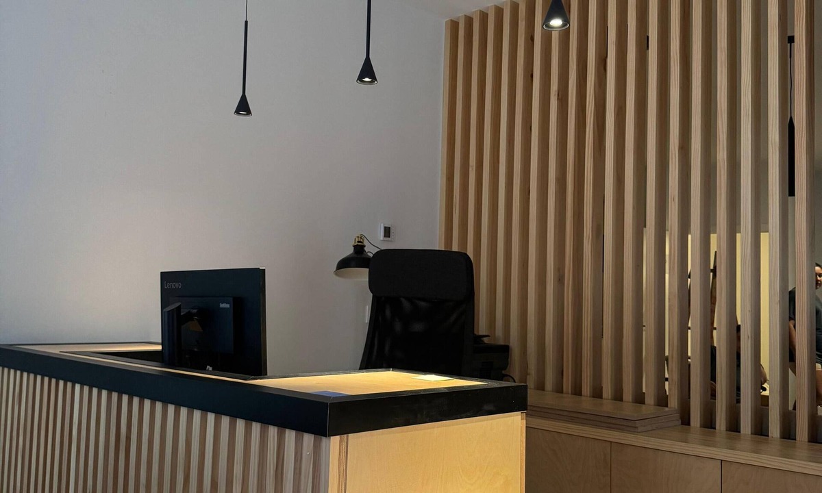 Central District Hostel | Urban Cube Hostel Granada