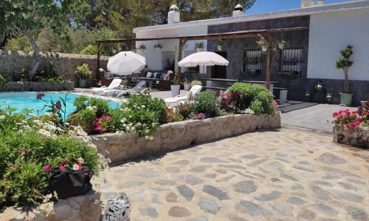 Prado del Rey House | Vacation Home "Vivienda Rural Cabeza Del Rey" with Private Pool, 2 Private Terraces & Wi-Fi