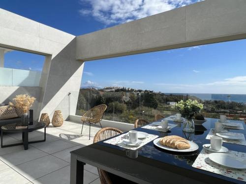 Casares Apartment | Via Celere 2340