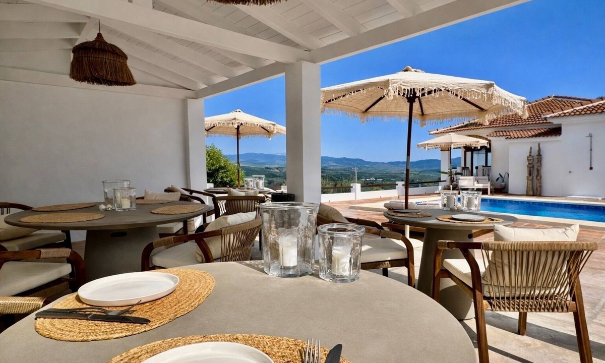 Alora Bed & Breakfast | Vida Lenta Boutique Finca