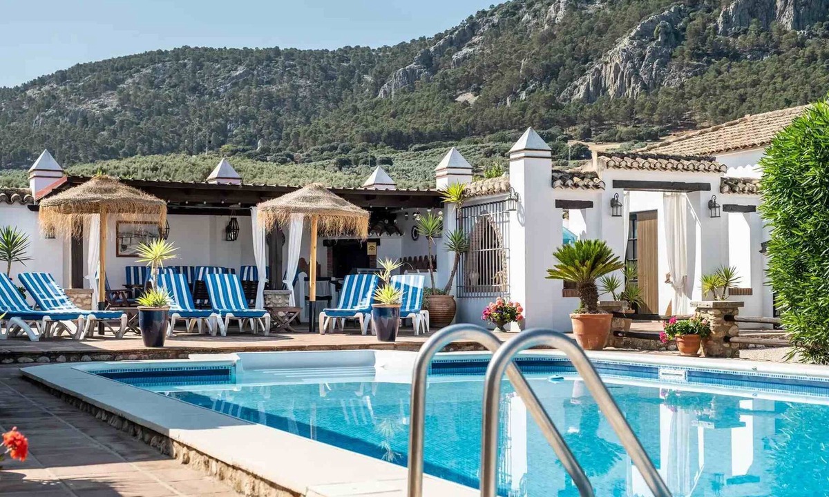 Villanueva del Trabuco Villa | Villa 'Alter Real, Luxury Holiday Retreat' with Mountain View, Shared Pool and Wi-Fi
