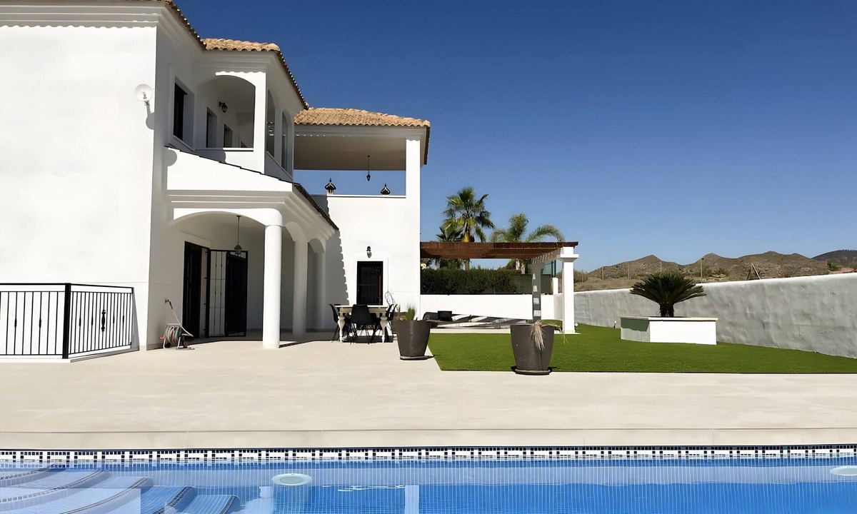 Caserio Los Tarquinos Villa | Villa 'Casa Ametza' with Sea View, Wi-Fi, and Air Conditioning