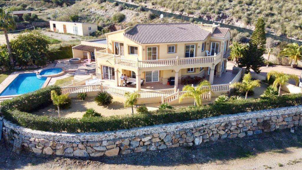 Los Gallardos Villa | Villa Clairol