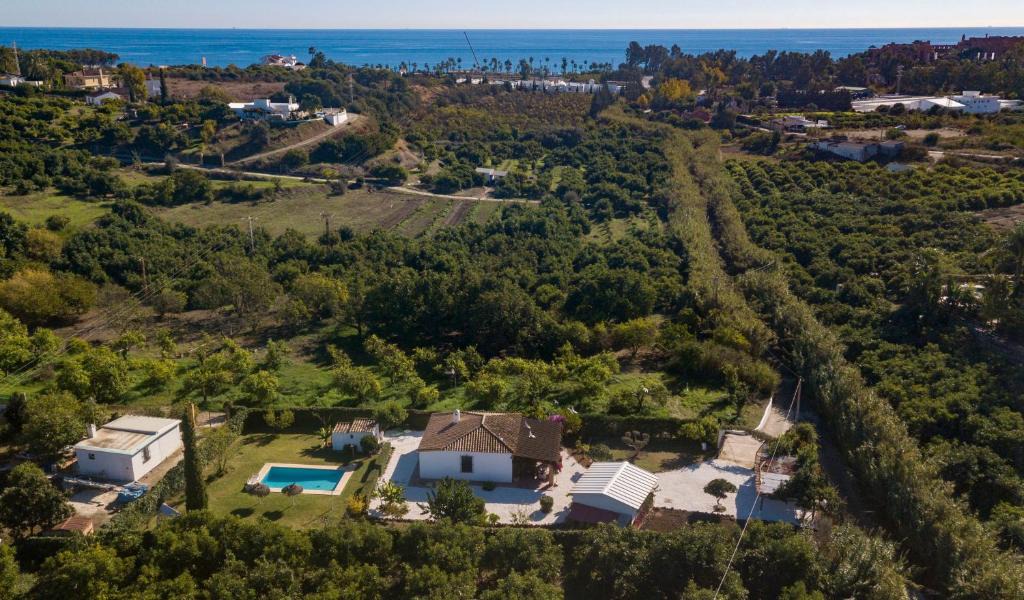 New Golden Mile Villa | Villa con piscina cerca de la playa