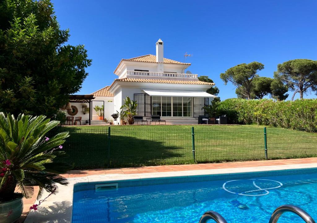 El Portil Bed & Breakfast | VILLA de la LUZ